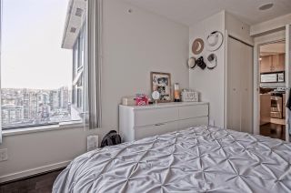 Photo 10: 2707 977 MAINLAND Street in Vancouver: Yaletown Condo for sale in "YALETOWN PARK 3" (Vancouver West)  : MLS®# R2403186
