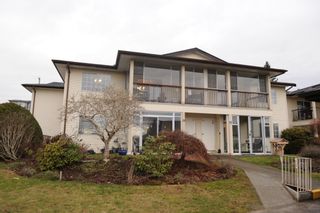 Photo 1: 27 6467 197 Street in Langley: Willoughby Heights Townhouse for sale in "Willow Park Estates" : MLS®# R2745856