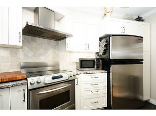 Photo 3: 2 1238 CARDERO Street in Vancouver: West End VW Condo for sale in "Cardero Court" (Vancouver West)  : MLS®# V1043645