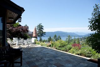Photo 4: 5156 Meadfeild Road in West Vancouver: Home for sale : MLS®# V962076