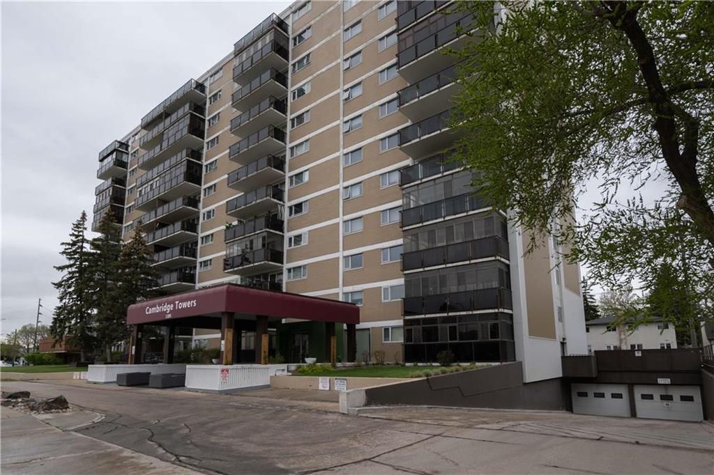Welcome to 1305 Grant Avenue, super convenient location close to Grant Park Mall, bus stop, Pan Am Pool and Bill and Helen Norrie Library. Note there is heated underground parking here!!