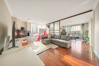 Photo 3: 1703 1245 QUAYSIDE Drive in New Westminster: Quay Condo for sale in "THE RIVIERA" : MLS®# R2729651