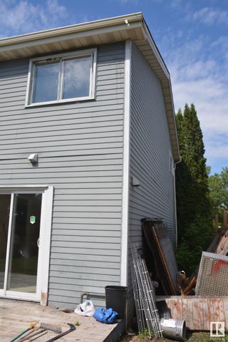 Photo 34: 3311 46 Street in Edmonton: Zone 29 House for sale : MLS®# E4300650