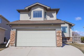 Photo 1: 111 Wisteria Way in Winnipeg: Riverbend Residential for sale (4E)  : MLS®# 202311925