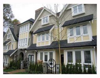 Photo 1: 1616 ARBUTUS Street in Vancouver: Kitsilano Townhouse for sale in "KITSILANO MEWS" (Vancouver West)  : MLS®# V802876