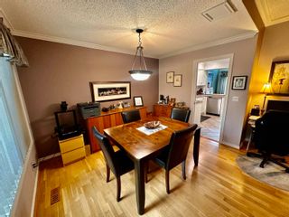 Photo 4: 16 8311 SAUNDERS Road in Richmond: Saunders Townhouse for sale in "HERITAGE PARK" : MLS®# R2882620