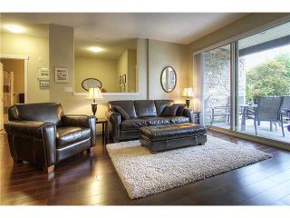Photo 3: 114 2336 WHYTE Avenue in Port Coquitlam: Central Pt Coquitlam Condo for sale in "CENTREPOINTE" : MLS®# V973270