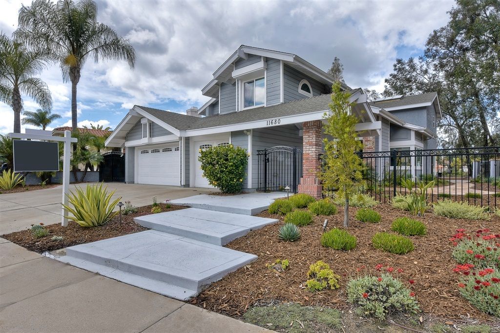 Main Photo: SCRIPPS RANCH House for sale : 4 bedrooms : 11680 Scripps Lake Dr in San Diego