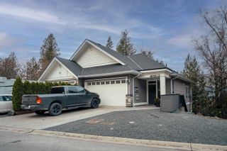 Main Photo: B 46961 SYLVAN Drive in Chilliwack: Promontory 1/2 Duplex for sale (Sardis)  : MLS®# R2853059