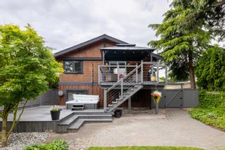 Photo 25: 1042 HABGOOD Street: White Rock House for sale in "EAST BEACH" (South Surrey White Rock)  : MLS®# R2704502
