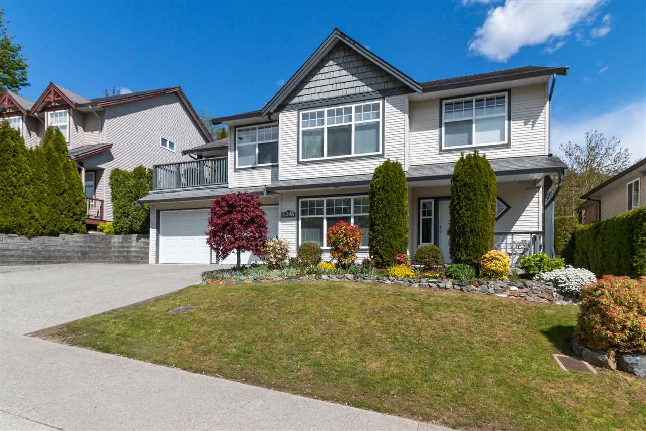 Main Photo: 3298 MCKINLEY Drive in Abbotsford: Abbotsford East House for sale in "MCKINLEY HEIGHTS" : MLS®# R2364894