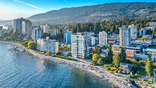 Main Photo: 10 111 18TH Street in West Vancouver: Ambleside Condo for sale in "SEAWALK PLACE" : MLS®# R2872240