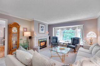 Photo 6: 9264 GOLDHURST Terrace in Burnaby: Forest Hills BN Townhouse for sale in "Copper Hill" (Burnaby North)  : MLS®# R2287612