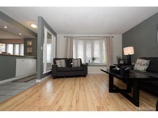 Photo 10: 54 FUHRMANN Crescent in Regina: Walsh Acres Single Family Dwelling for sale (Regina Area 01)  : MLS®# 498152