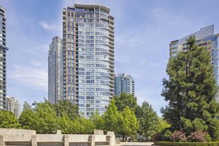 Main Photo: 1202 455 BEACH Crescent in Vancouver: Yaletown Condo for sale in "Park West 1" (Vancouver West)  : MLS®# R2894200