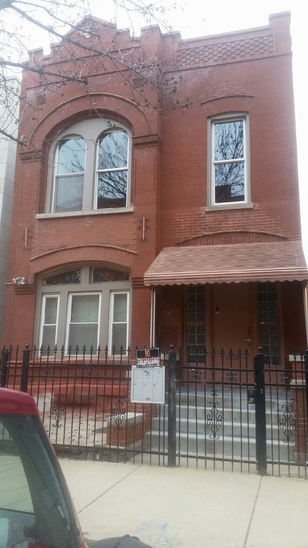 Main Photo: 522 N Armour Street Unit 2 in CHICAGO: CHI - West Town Residential Lease for lease ()  : MLS®# 09911943