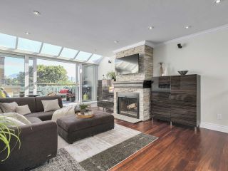 Photo 4: 828 W 7TH Avenue in Vancouver: Fairview VW Townhouse for sale in "Casa del Arroyo" (Vancouver West)  : MLS®# R2171193