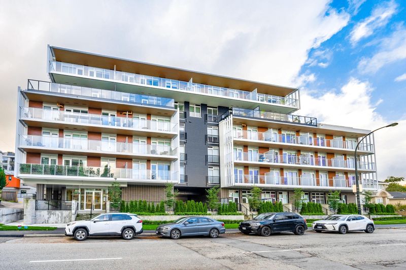 FEATURED LISTING: 405 - 528 KING EDWARD Avenue West Vancouver