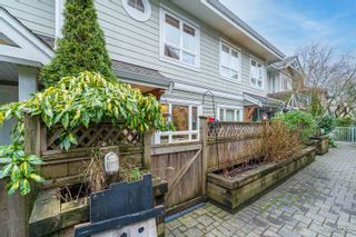Photo 2: 13 915 TOBRUCK Avenue in North Vancouver: Mosquito Creek Townhouse for sale : MLS®# R2639820