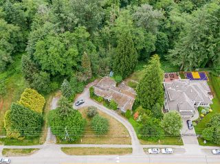 Photo 4: 12136 NEW MCLELLAN ROAD in Surrey: Panorama Ridge House for sale : MLS®# R2595640