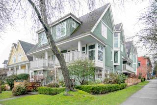 Photo 1: 3 2305 W 10TH Avenue in Vancouver: Kitsilano Townhouse for sale in "Park Place" (Vancouver West)  : MLS®# R2440761