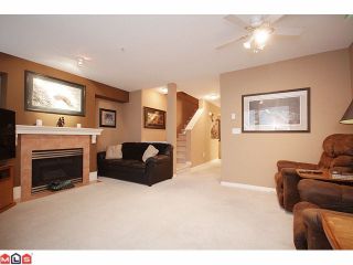 Photo 5: 78 8844 208TH Street in Langley: Walnut Grove Townhouse for sale in "MAYBERRY" : MLS®# F1203954