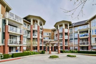 Photo 1: 205 14 E ROYAL AVENUE in New Westminster: Fraserview NW Condo for sale : MLS®# R2047281