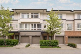 Photo 1: 20 1125 KENSAL Place in Coquitlam: New Horizons Townhouse for sale in "KENSAL WALK" : MLS®# R2574729