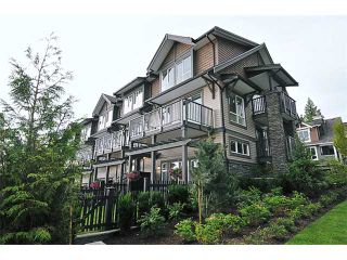 Photo 1: 118 1460 SOUTHVIEW Street in Coquitlam: Burke Mountain Townhouse for sale in "CEDAR CREEK" : MLS®# V917929