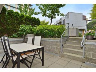 Photo 11: 2727 PRINCE EDWARD ST in Vancouver: Mount Pleasant VE Condo for sale (Vancouver East)  : MLS®# V1122910