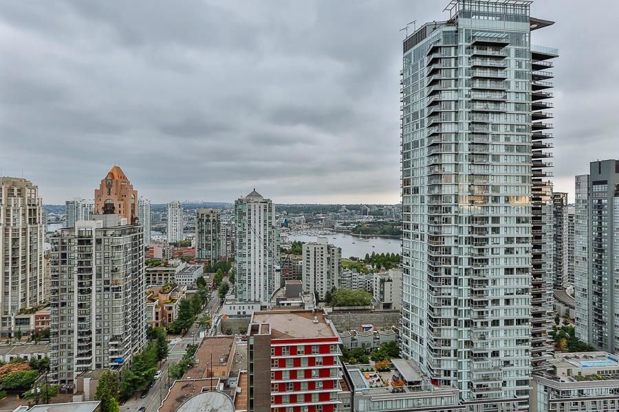 Main Photo: 2603 1325 ROLSTON Street in Vancouver: Downtown VW Condo for sale in "THE ROLSTON" (Vancouver West)  : MLS®# R2816397