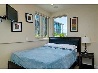 Photo 10: MISSION BEACH Condo for sale : 4 bedrooms : 720 Manhattan Court in San Diego