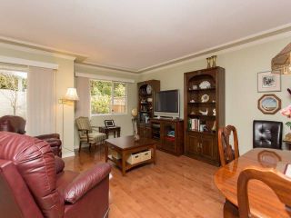 Photo 15: 102 6090 W BOUNDARY Drive in Surrey: Panorama Ridge Townhouse for sale in "Lakewood Estates" : MLS®# F1434141