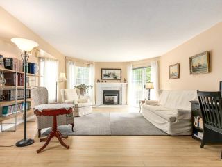 Photo 2: 47 1450 MCCALLUM Road in Abbotsford: Poplar Townhouse for sale in "CROWN POINT" : MLS®# R2181014