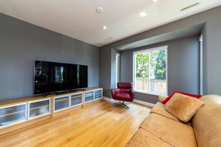 Photo 9: 1106 ST. GEORGES Avenue in North Vancouver: Central Lonsdale Townhouse for sale : MLS®# R2460985