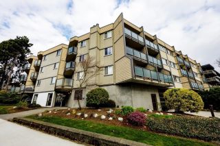Main Photo: 205 212 FORBES Avenue in North Vancouver: Lower Lonsdale Condo for sale : MLS®# R2862479