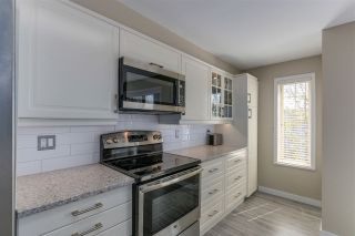Photo 11: 18 2378 RINDALL AVENUE in Port Coquitlam: Central Pt Coquitlam Condo for sale : MLS®# R2262760