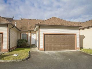 Photo 1: 33 23151 HANEY Bypass in Maple Ridge: East Central Townhouse for sale : MLS®# R2140897