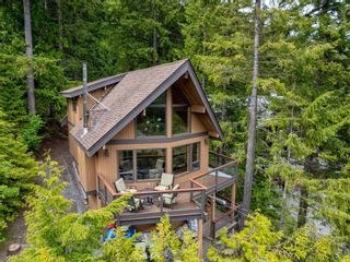 Main Photo: 8271 ALPINE Way in Whistler: Alpine Meadows House for sale in "Alpine Meadows" : MLS®# R2869662
