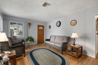 Photo 12: House for sale : 3 bedrooms : 13630 Regentview Ave in Bellflower