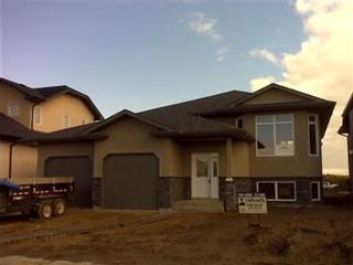 Main Photo: 1062 Ledingham Lane in Saskatoon: Rosewood Single Family Dwelling for sale (Saskatoon Area 01)  : MLS®# 378161