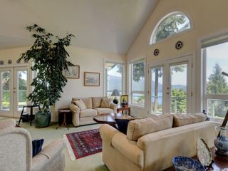 Photo 7: 1425 Cloake Hill Rd in North Saanich: NS Lands End House for sale : MLS®# 906996