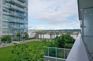 Main Photo: 705 988 988 QUAYSIDE Drive in New Westminster: Quay Condo for sale : MLS®# R2877773