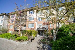 Photo 2: 113 9299 TOMICKI Avenue in Richmond: West Cambie Condo for sale in "MERIDIAN GATE" : MLS®# R2870374