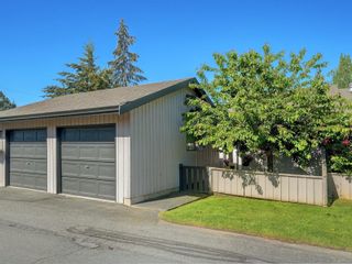 Photo 3: 6 1184 Clarke Rd in Central Saanich: CS Brentwood Bay Townhouse for sale : MLS®# 957661