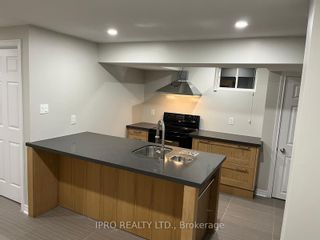Photo 7: Lower L 33 Heron Hollow Avenue in Richmond Hill: Oak Ridges House (Apartment) for lease : MLS®# N8272104
