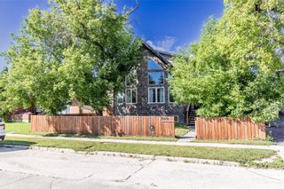 Photo 1: 269 Margaret Avenue in Winnipeg: Margaret Park Residential for sale (4D)  : MLS®# 202217595