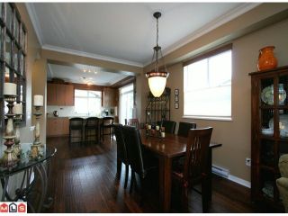 Photo 4: 132 2729 158TH Street in Surrey: Grandview Surrey Townhouse for sale (South Surrey White Rock)  : MLS®# F1126543