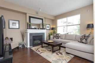 Photo 3: 92 15152 62A Avenue in Surrey: Sullivan Station Townhouse for sale in "Uplands at Panorama Place" : MLS®# R2072531
