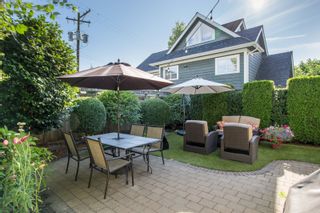 Photo 15: 1624 - 1626 GRAVELEY Street in Vancouver: Grandview Woodland House for sale in "Commercial Drive" (Vancouver East)  : MLS®# R2484665